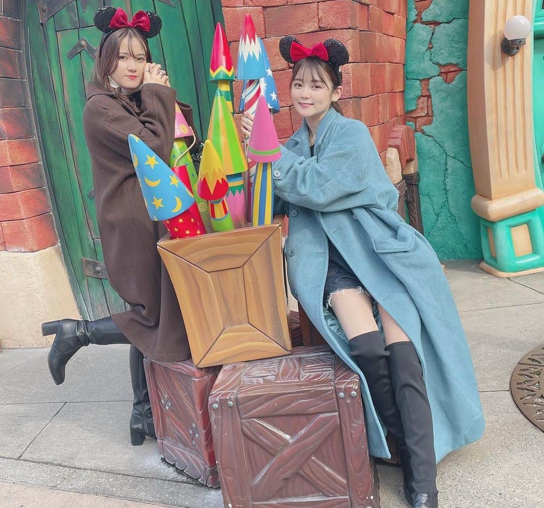 宮川里奈さんのインスタグラム写真 - (宮川里奈Instagram)「☺︎ 最近えりと会いすぎてる問題😊 ベイマックスのアトラクション初めてのれた日！楽しかった🤍 #disneyland」11月20日 16時46分 - rinamiyakawa0926