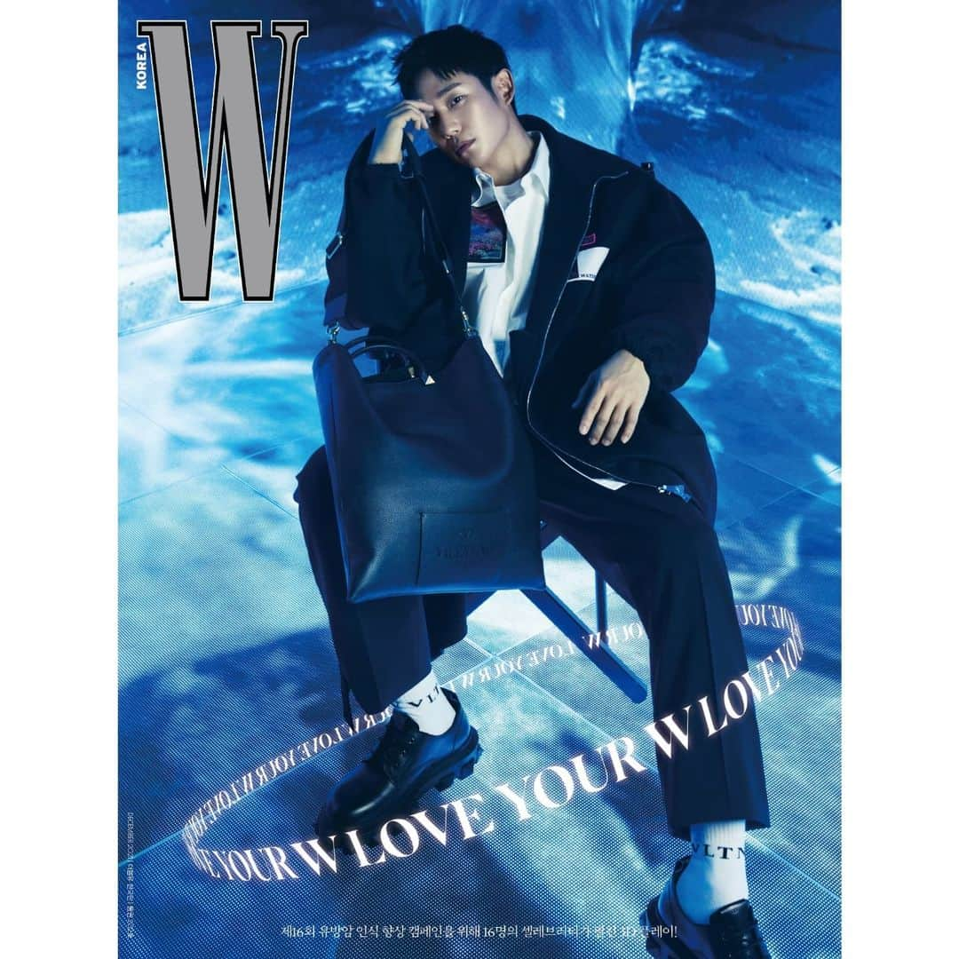 チョン・ヘインさんのインスタグラム写真 - (チョン・ヘインInstagram)「💙 @WKOREA@WKOREA_MAN #LoveYourW」11月20日 18時30分 - holyhaein