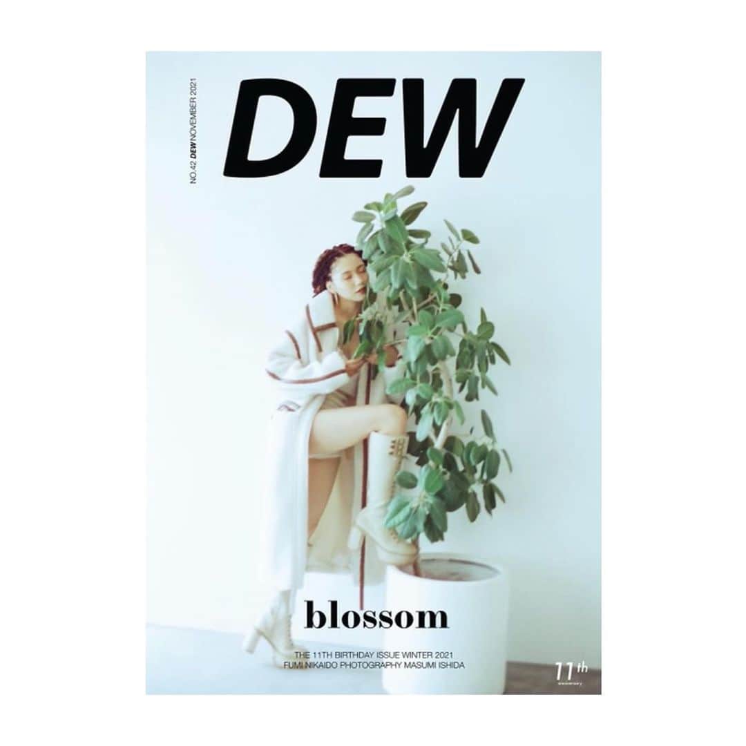 二階堂ふみのインスタグラム：「DEW magazine #42  @dewmagazine  @8msmsm8  @takayama_eri @mikajambo_braids @soduk_official」
