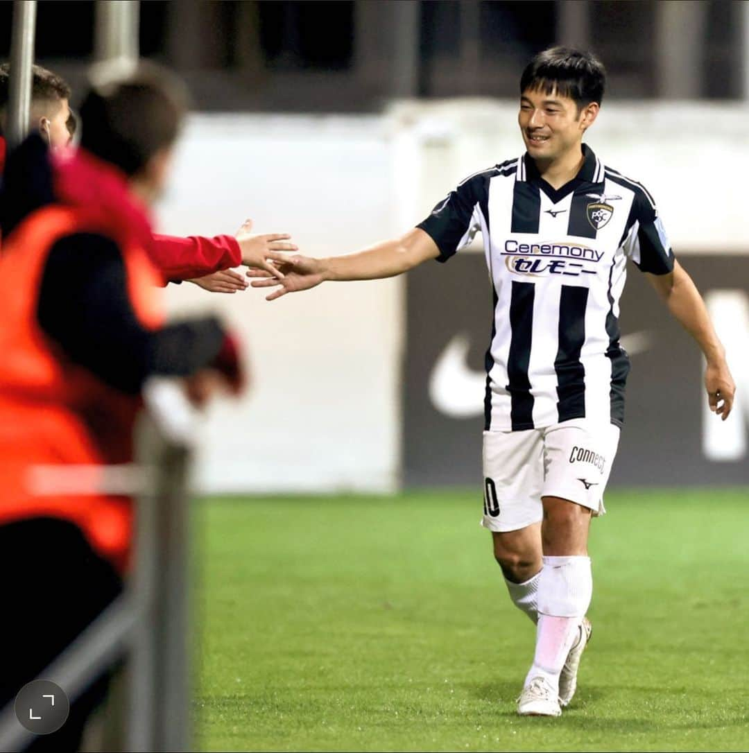 中島翔哉さんのインスタグラム写真 - (中島翔哉Instagram)「⚽️🏃‍♂️  #portimonense #mizunofootball」11月20日 21時02分 - shoya_nakajima_22