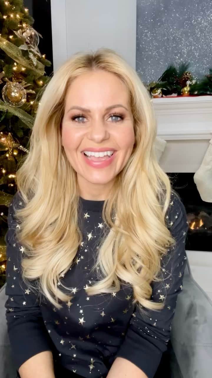 キャンディス・キャメロン・ブレのインスタグラム：「Advent is right around the corner (just like Christmas 😉) and I’m going to be sending you a little encouragement each week during the 4 weeks of advent leading up to Christmas ⭐️🎄Go to www.candacecbure.com and enter your email address!   Don’t know what Advent is...watch the video to learn more!  If you want to join in on this 4 week Advent series, head to my website candacecbure.com and sign up for my newsletter!  Still wishing you all a Happy Thanksgiving and a Merry Christmas season ❤️」