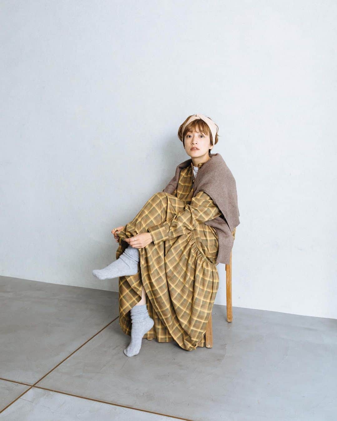 高山都さんのインスタグラム写真 - (高山都Instagram)「新作ターバン、いろんな色があって、お洋服やシーン、髪色によって選ぶのも楽しいです🦁 @oblekt_jp にて冬バージョンのコンテンツアップされているのでぜひ。」11月21日 7時46分 - miyare38