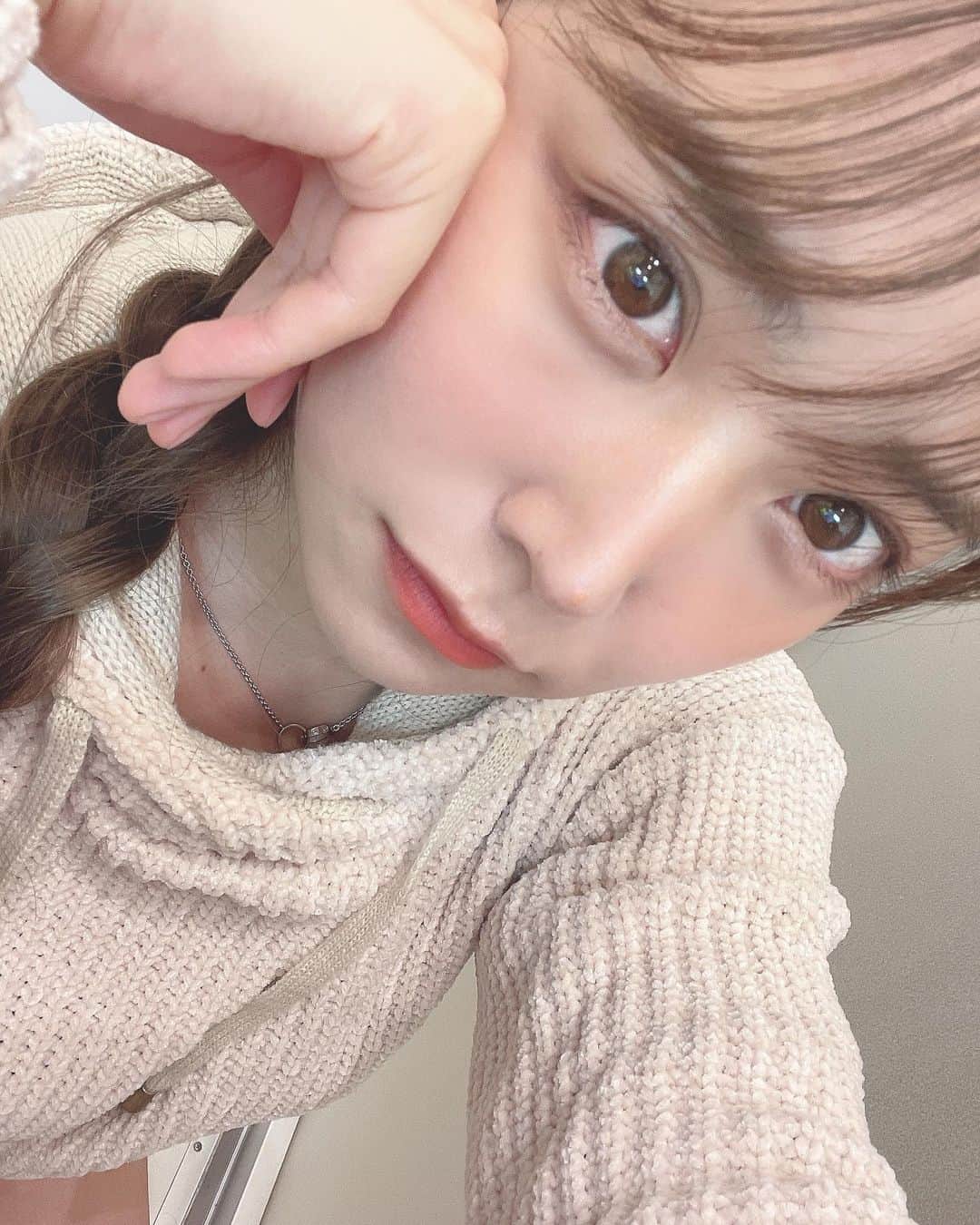白間美瑠さんのインスタグラム写真 - (白間美瑠Instagram)「もこもこの部屋着出したのだ🙈」11月21日 16時44分 - shiro36run