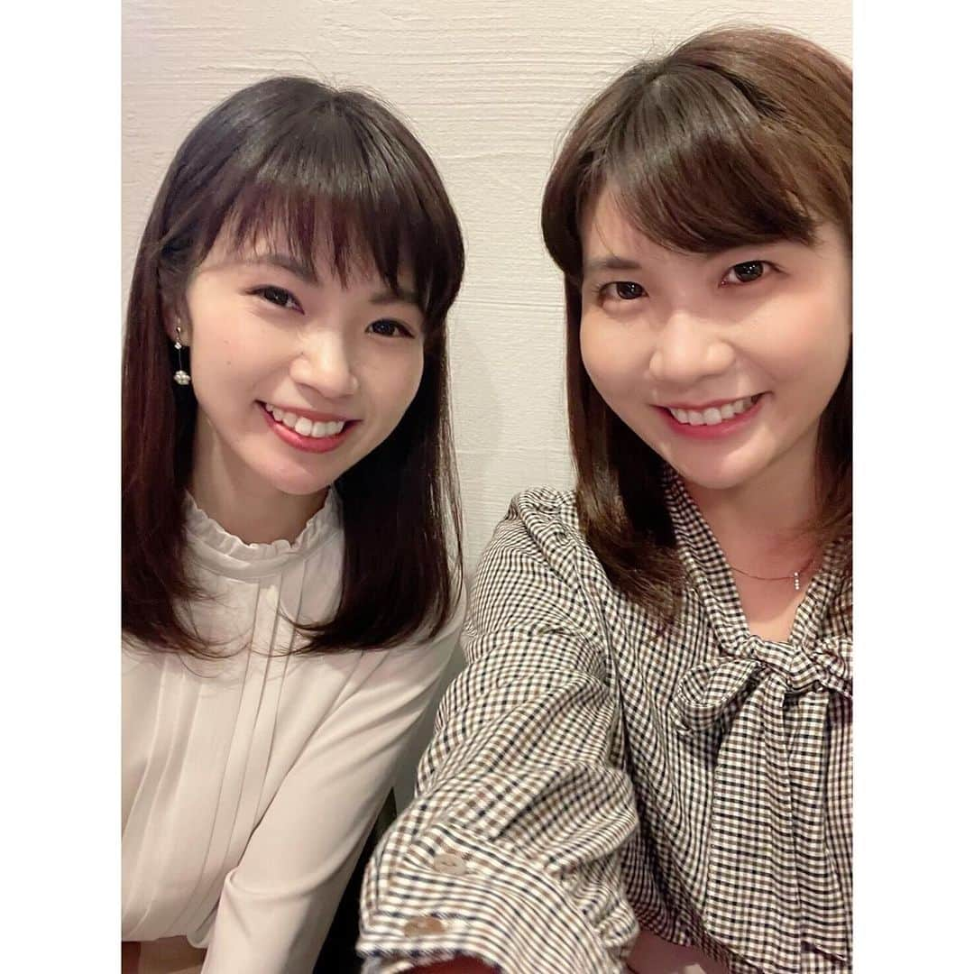 唐川美音のインスタグラム：「🍷  先日、東條アナと食事へ 2人でいると時間の経過もあっという間☺️ 優しくて気の利く可愛い可愛い後輩です♡ 早くコロナが収束して旅行に行けるといいな〜💓  #久々ディナー #東條麻衣子アナ #先輩後輩コンビ #こころのよりどころです」