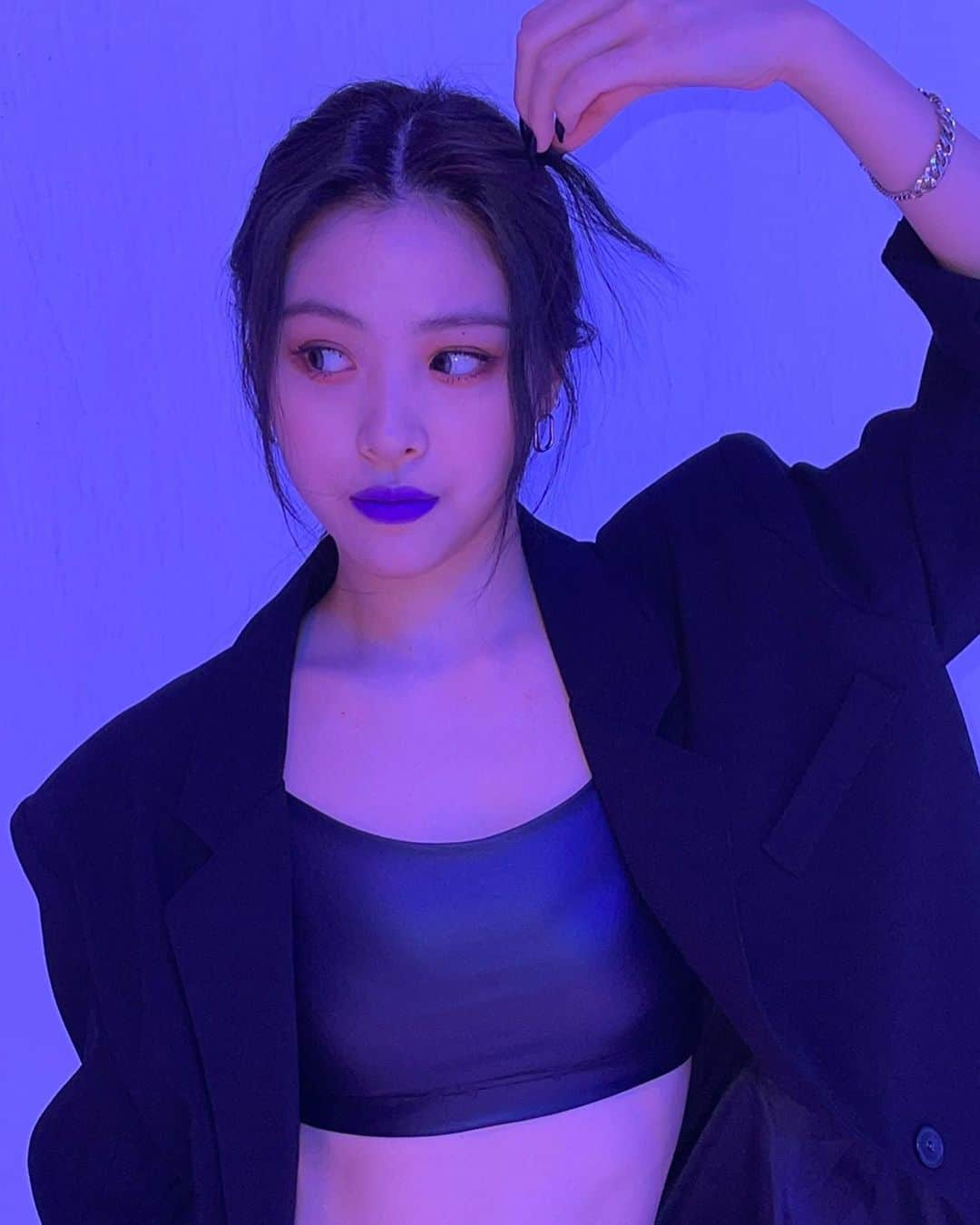 ITZYさんのインスタグラム写真 - (ITZYInstagram)「😈😈😈😈」11月21日 17時26分 - itzy.all.in.us