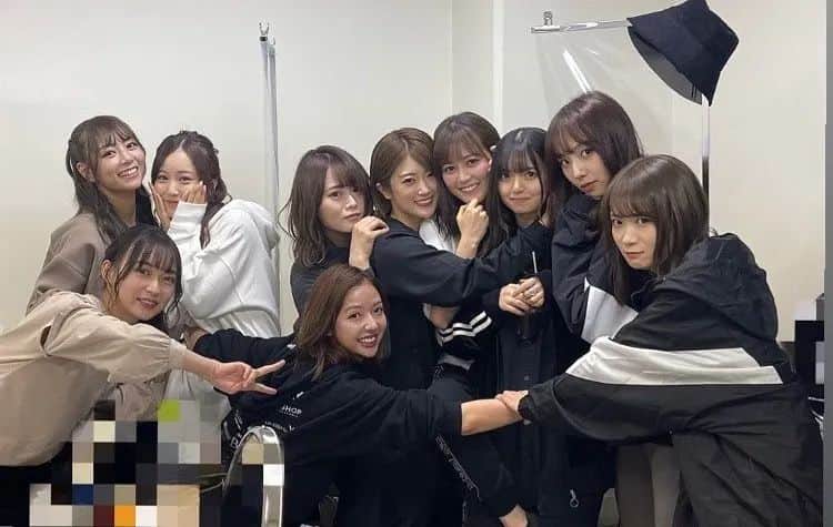 生田絵梨花のインスタグラム：「1st & 2nd generation 🥰  #生田絵梨花 #乃木坂46」