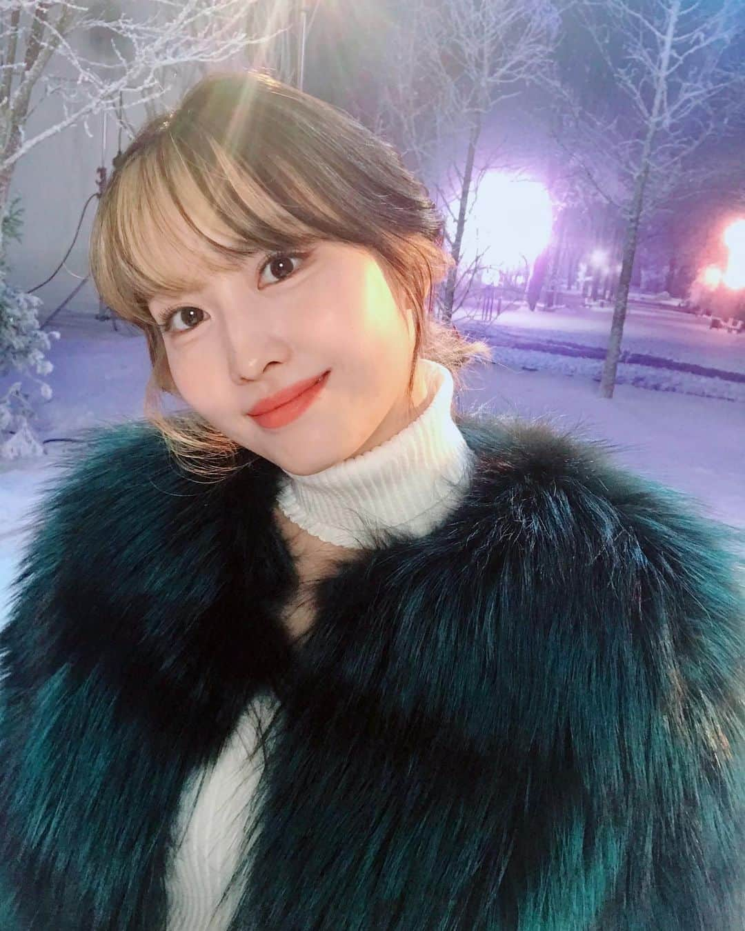 モモのインスタグラム：「♡ [Update] 211121 - Staff Blog Update    -  #MOMO #트와이스 #모모 #平井もも #もも #TWICE © owner」