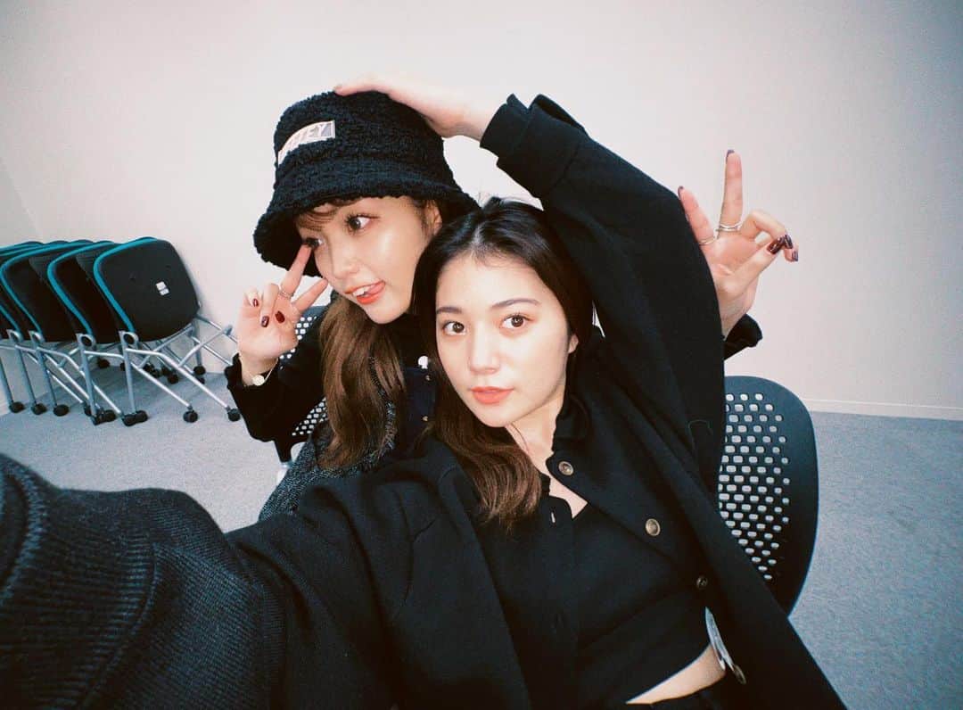浪花ほのかのインスタグラム：「金沢楽しかったな〜🐷💗💗 ねおとのオフショットです。」
