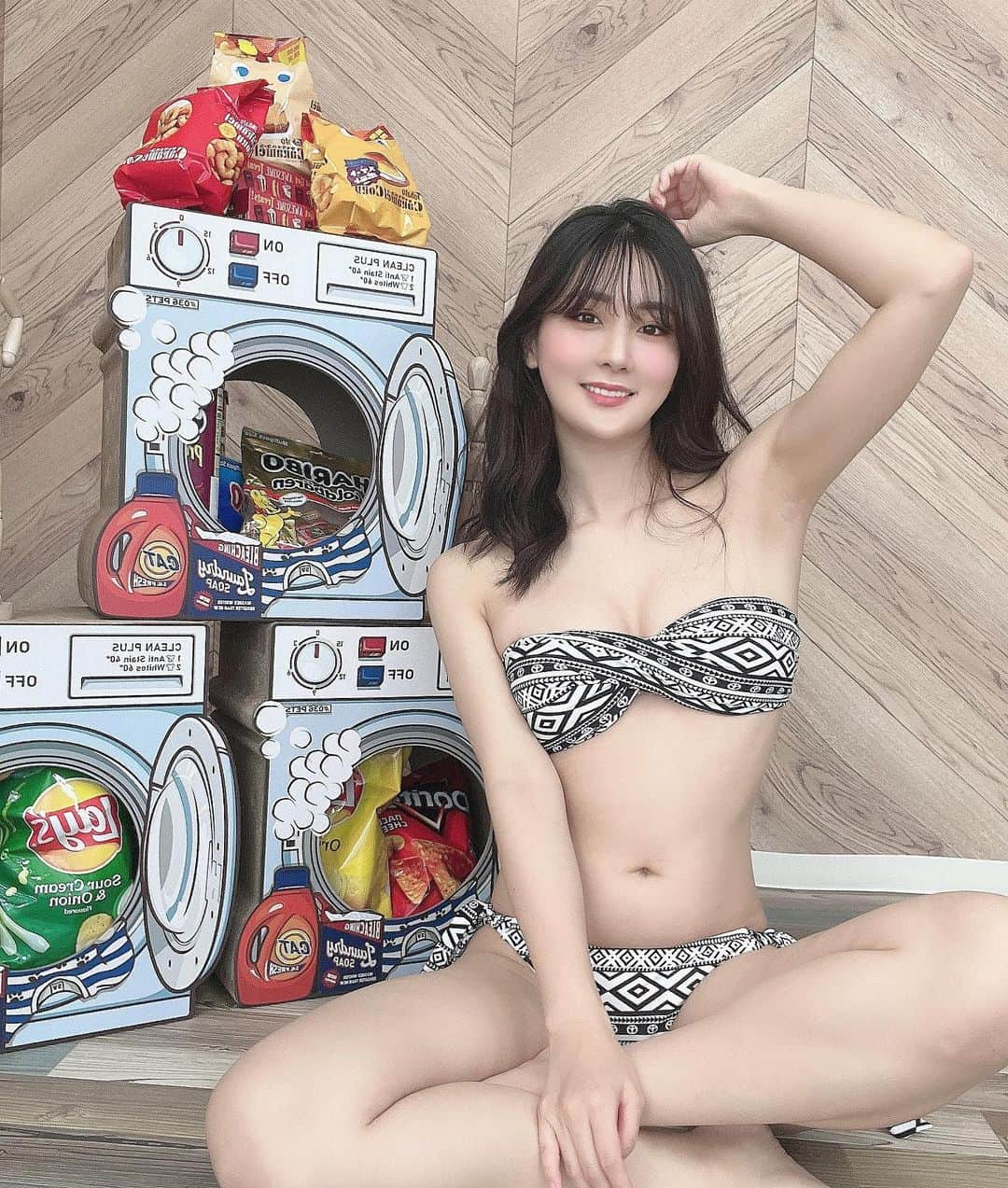 伊藤愛梨さんのインスタグラム写真 - (伊藤愛梨Instagram)「二日間の撮影会ありがとうございました♡ 明日は4時半起き〜💤 ⁡ ⁡ 🍁11月予定🍁 28日はなまる撮影会東京(振替開催) ⁡  #like #gravure #tokyo 　#ootd #style #sexybody #撮影会#sexyhot #instagravure #맞팔 #tagsforlikes #东京  #ulzzanggirl  #イケ尻　#asiangirls  #ボディメイク  #グラドル　#日本一の尻美人#ヒップアップ　#尻トレ　#美尻　#池尻愛梨　#イケてる尻のジリちゃん」11月21日 22時42分 - ilovely1007_