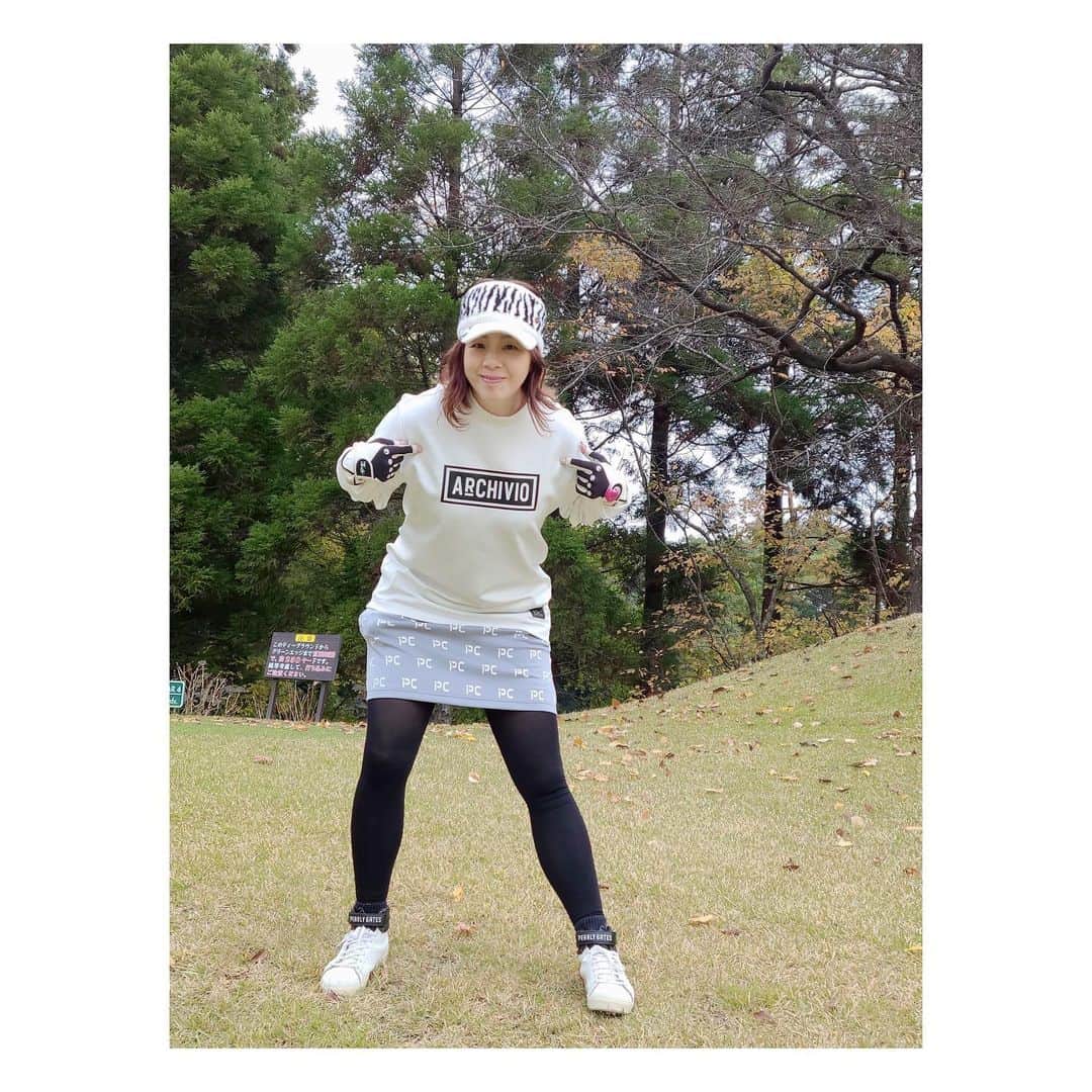 井上貴子のインスタグラム：「今回もアルチビオさんに 衣装提供して頂き ゴルフコンペに参加してきました  全女時代から大変お世話になってる 寺嶋先生のコンペです  ケガをしたとき 風邪をひいたとき 家族が病気になったとき  いつも相談にのってくれて 的確な対処方法を教えてくれる  先生のブレーンの方々も 各々のスペシャリストです  プロレス界からは 神取さん、立野記代さん、遠藤美月 前川久美子、藤本由美が参加  18人中の8位です お米の食べくらべを頂きました めっちゃうれしーーーい❤︎  それとニアピンをひとつ取りました 景品はボールです！！！  その後参加したみなさんで パーティーがあり 美味しいご飯をたくさんたべて お開きーーー  とても楽しい1日でした  みなさーーーん YouTube「貴子ちゃんちゅーぶ」 のチャンネル登録お願い致します  Happyで^ ^  プロフィール画面に記載のURLより 通販サイト「神取屋」に飛べます^ ^  コロナ禍に携わる全てのお仕事の皆様 心から感謝しています 引き続き油断せずお気をつけてお過ごし下さいませ  #井上貴子  #LLPWX #女子プロレス #トイプードル #ゴルフコンペ #寺嶋先生 #神取忍 #遠藤美月 #アルチビオ #https://youtu.be/w_8_LE5KVYk #cacatocacat #貴子ちゃんちゅーぶ #YouTubeはじめました #チャンネル登録お願い致します #LLPWX通販サイト神取屋 #感謝 #STOPCOVID19」