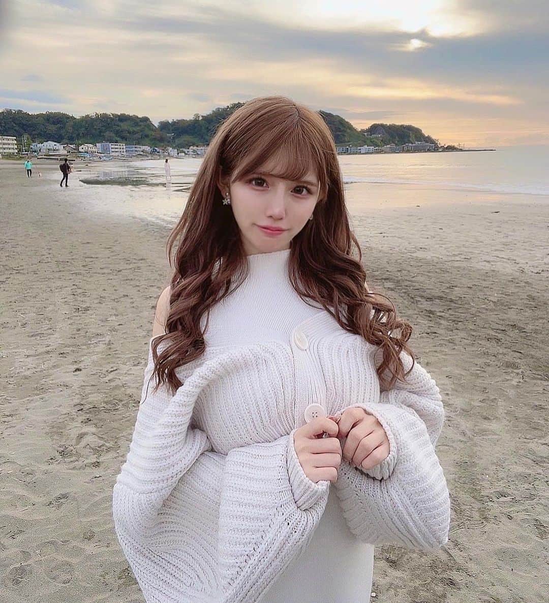 にゃいりんのインスタグラム：「海海海ｨ . . . 夕焼けしぬほど綺麗だったん^._.^ . . .」
