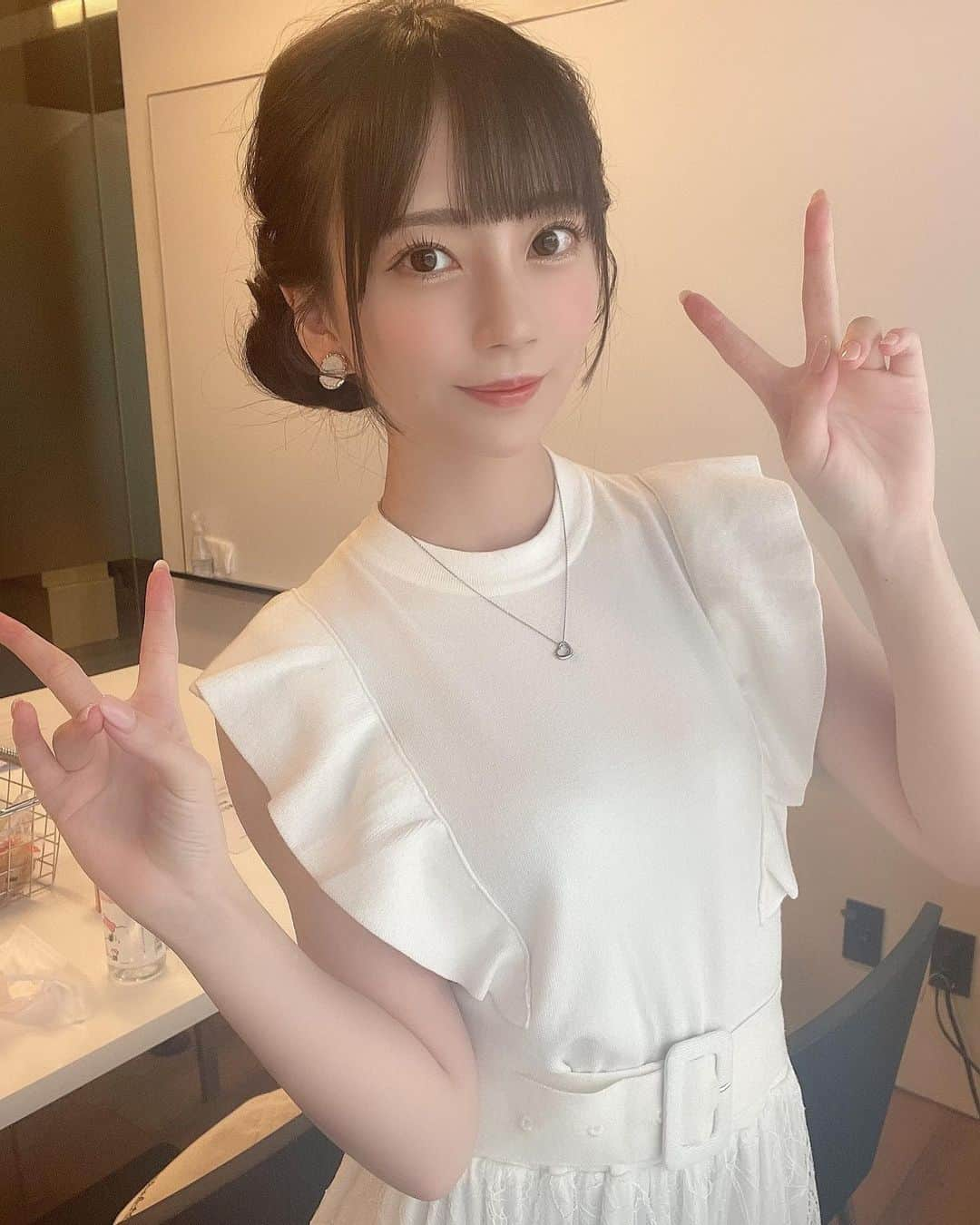 七沢みあさんのインスタグラム写真 - (七沢みあInstagram)「今日も1日頑張ったからえらい～🥺✌️」11月22日 20時37分 - mia.nanasawa