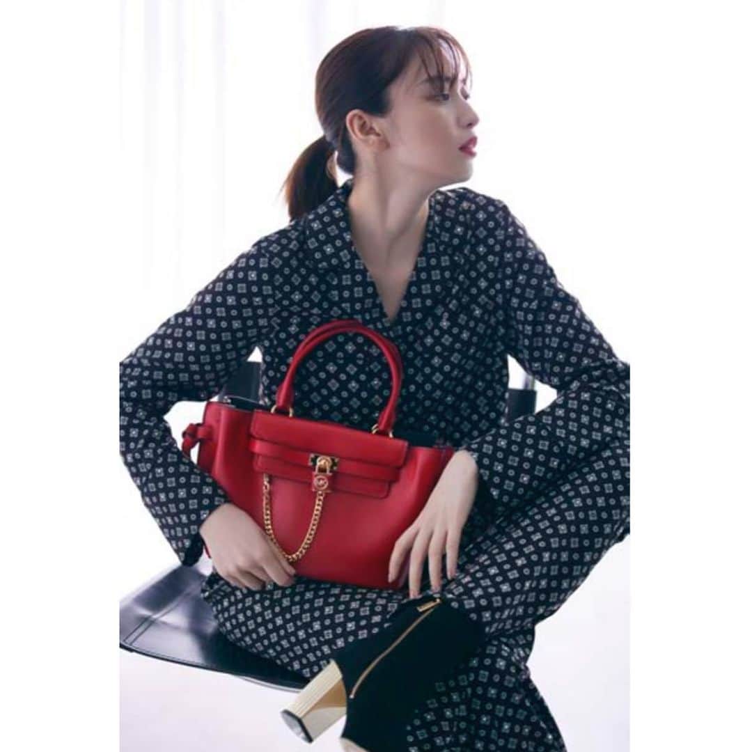 宮田聡子のインスタグラム：「#michaelkors  #マイケルコース」