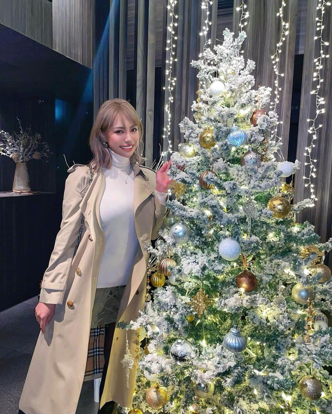 丹野珠里さんのインスタグラム写真 - (丹野珠里Instagram)「生まれ変わるならツリーになりたいです🎄✨  NEWニット可愛すぎて…🤫🔞 私服等はファンクラブにupしてます🌟  今週もお互い頑張ろうのん💙+.°  #cyberjapan #junon #zara #burberry」11月22日 12時53分 - cjd_junon