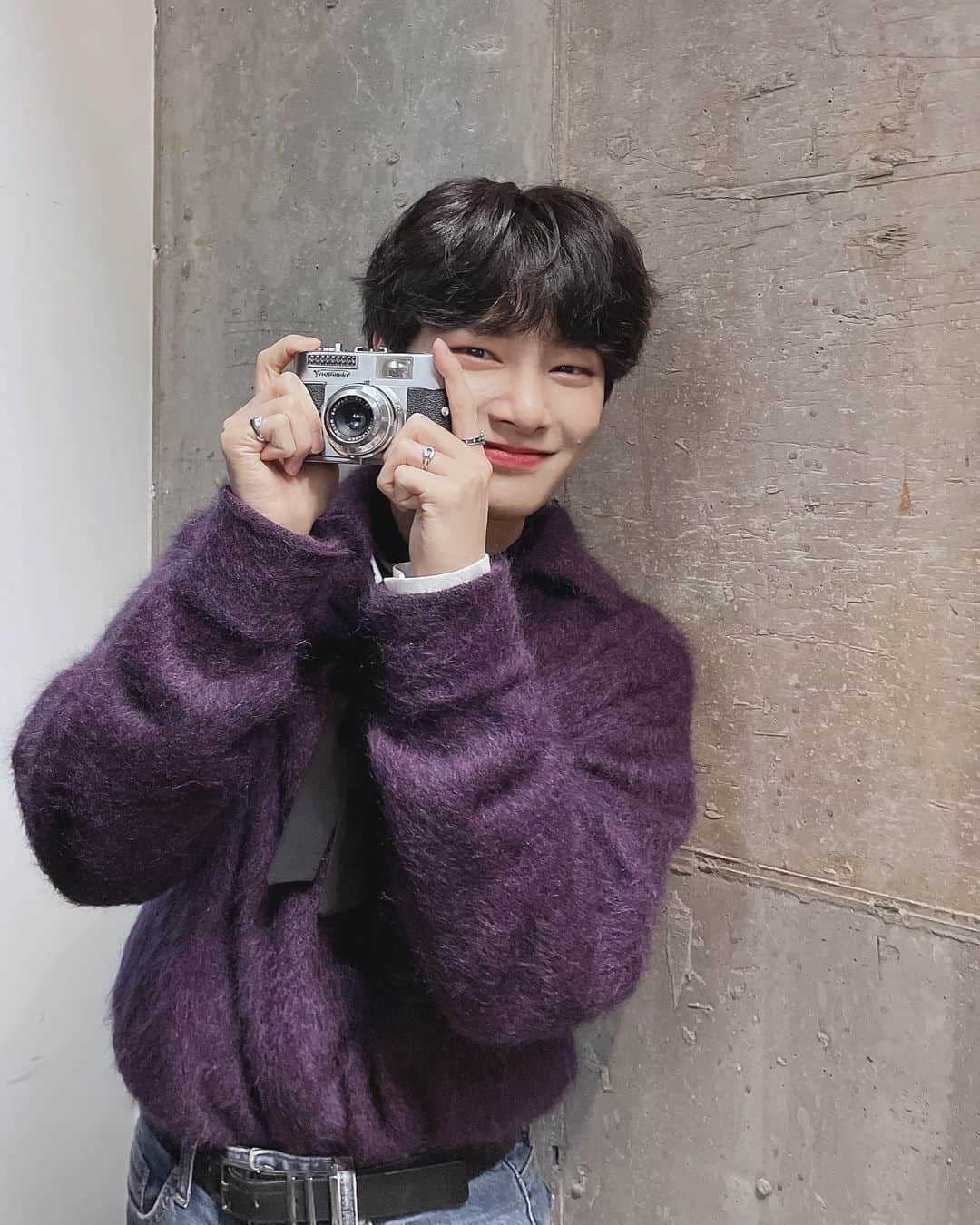 Stray Kidsさんのインスタグラム写真 - (Stray KidsInstagram)「💜 #StrayKids#STAY#IN스타그램#🦊」11月22日 18時19分 - realstraykids