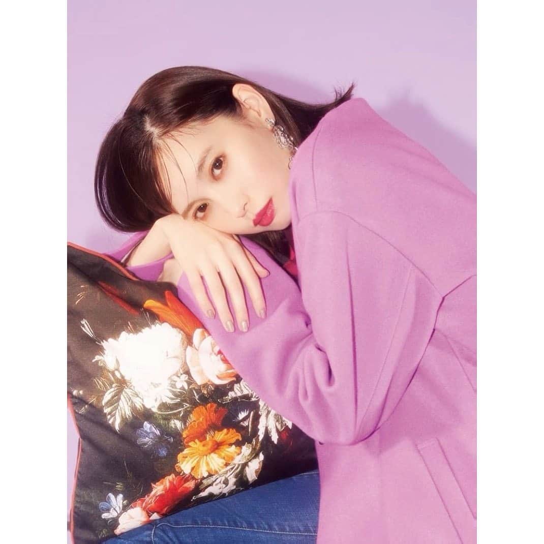 宮田聡子のインスタグラム：「#タカシマヤゲートタワーモール　マガジンのモデルをさせていただいています。 是非チェックしてね🥺 @tgm_nagoya」
