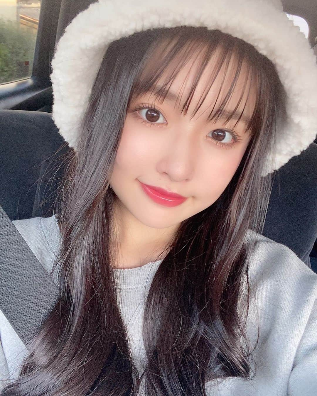 りりさんのインスタグラム写真 - (りりInstagram)「これで分かるかな🥺🥺🥺🥺🤍🤍🤍  #showroom #おりりroom #jmix #ジェイミックス #model #モデル #jc3 #りり」11月22日 22時07分 - riiiiiriiii0308