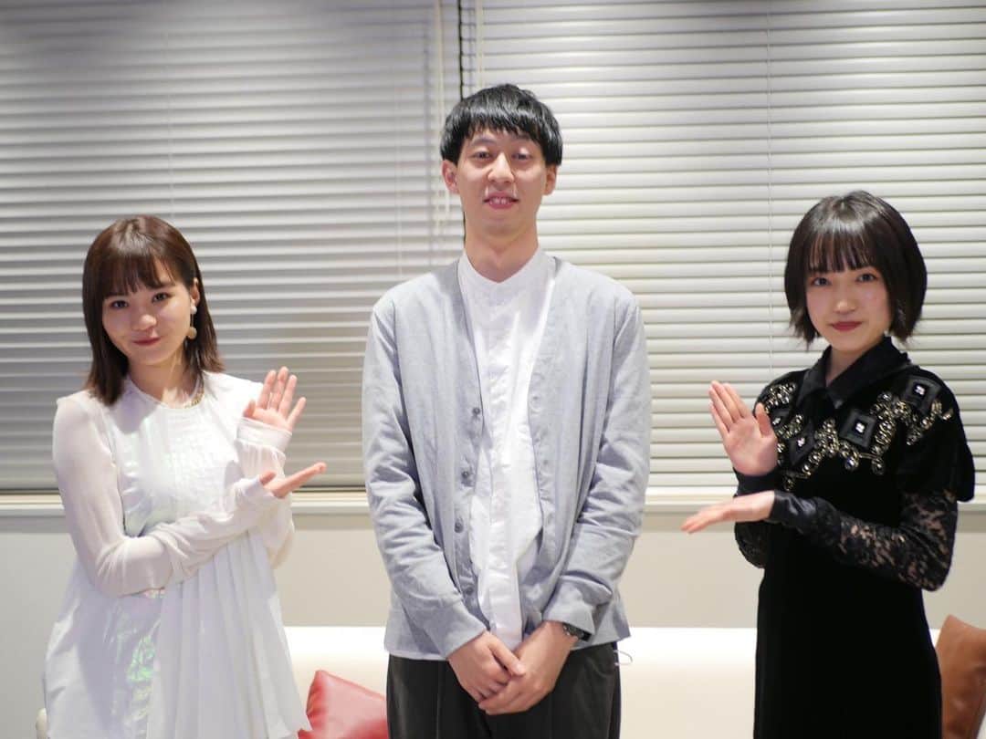 八木優希さんのインスタグラム写真 - (八木優希Instagram)「配信観てくださった方、ありがとうございました  たくさんおはなしできて楽しかったです☺︎  打ち合わせ用のペンが偶然ゆづみちゃんと色違いでした笑  「麻希のいる世界」も楽しみにしていてください！  #新谷ゆづみ  #麻希のいる世界」11月22日 22時15分 - yuki.yagi_ii