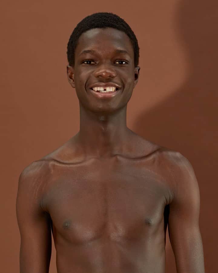 のインスタグラム：「FALL WINTER 2022 CASTING | ADEDAYO   #NeilBarrett #FW22 #FallWinter2022 #Menswear #Behindthescenes #Casting #Models」