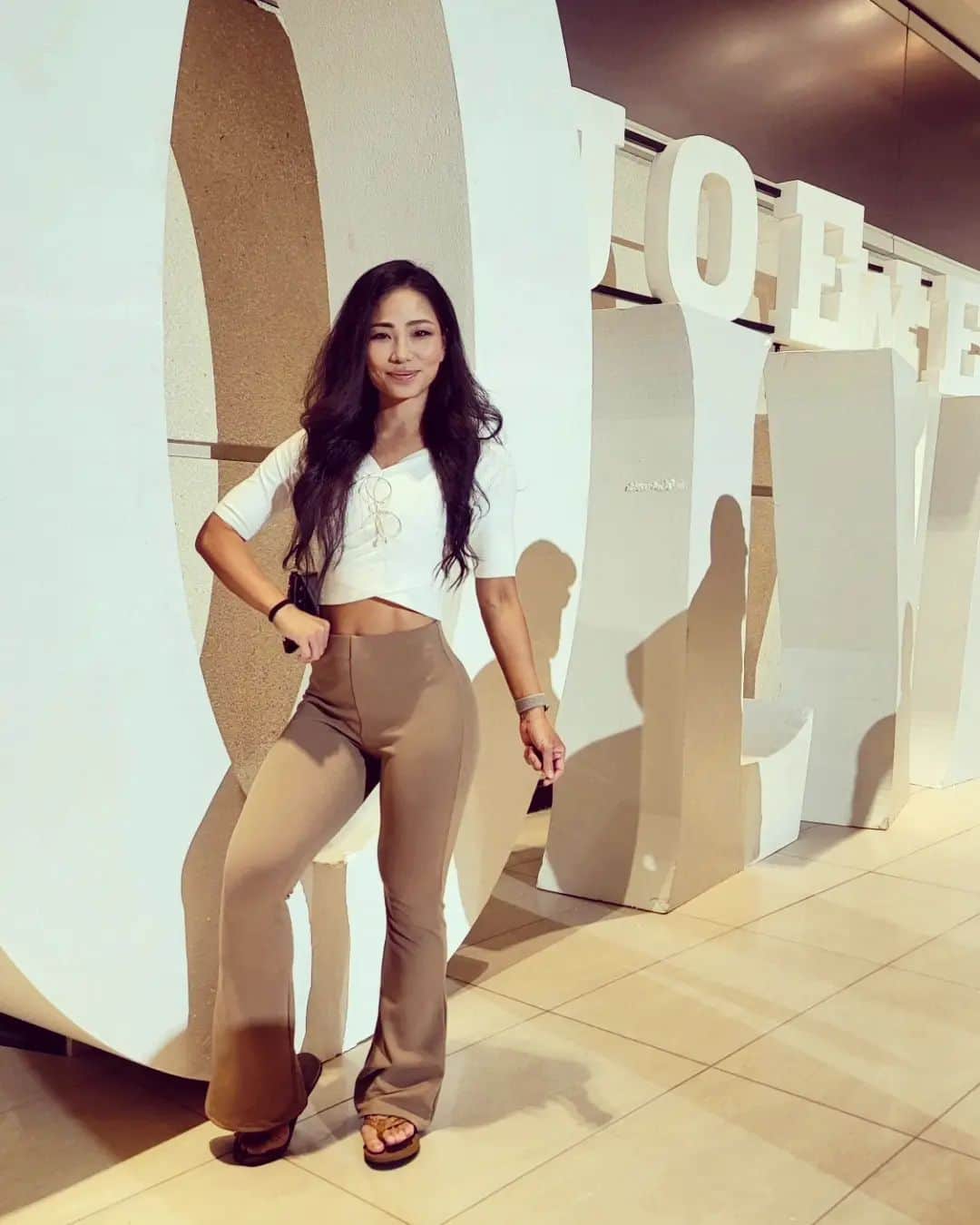 永吉令奈のインスタグラム：「夢がたくさん叶ったことも、うまくいかなかったことも、全部ひっくるめて素晴らしい1年を過ごしました。  またここから1年、突っ走る覚悟はできてるので、楽しみです😏🔥  常に感謝の気持ちを忘れずに、また頑張ります🎵  ラスト20代!!  That my dream came true a lot. Things didn't go the way I wanted them to.  They were all very wonderful events of the year for me.  I'm ready to have an even better year ahead❤️  And I really appreciate my family and friends who always support me🙏❤️  #29th」