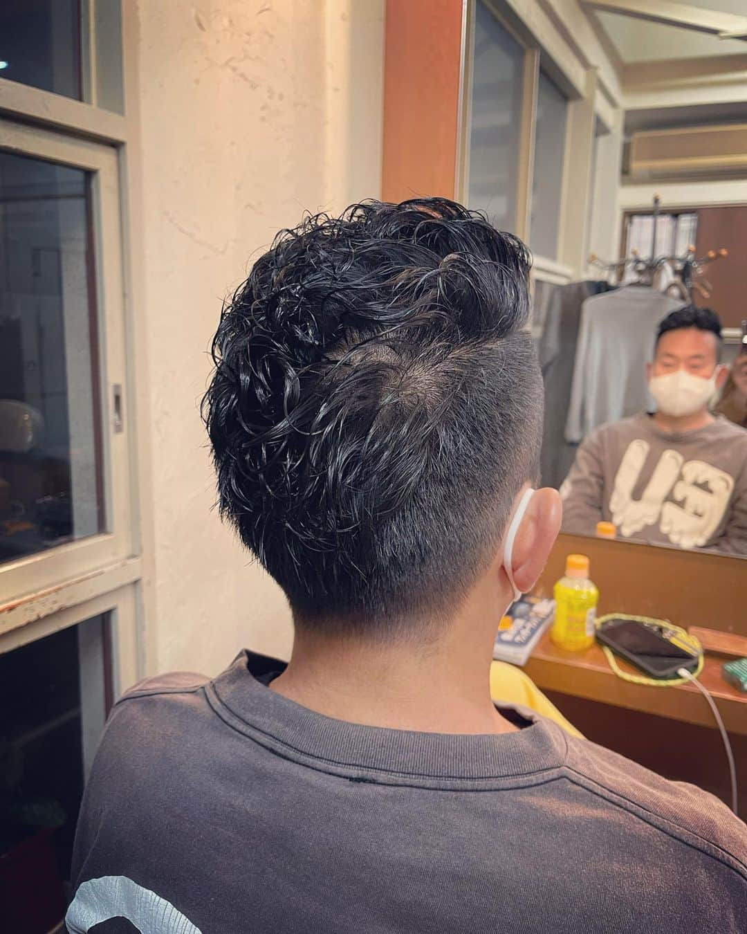 杉本知香さんのインスタグラム写真 - (杉本知香Instagram)「大輔さんスッキリ✂️✨ 強めパーマいい感じ☺️ どこから見ても隙の無い髪型✨✂️✨ いつもありがとうございます😆  #中目黒美容室#強めパーマ #宮川大輔#イッテQ#青空レストラン #夜な夜なラブ子さん #PayPay #あんぎゃー」11月23日 23時44分 - sugimotoc