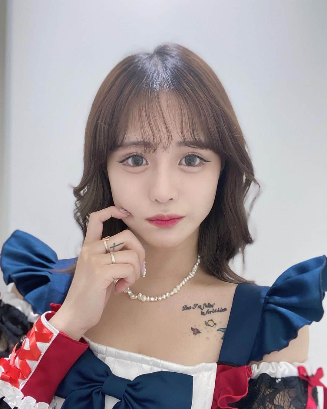 わかにゃん。のインスタグラム：「今日のテーマは　80's アイドル　✌︎  聖子ちゃんしか勝たん🥺」