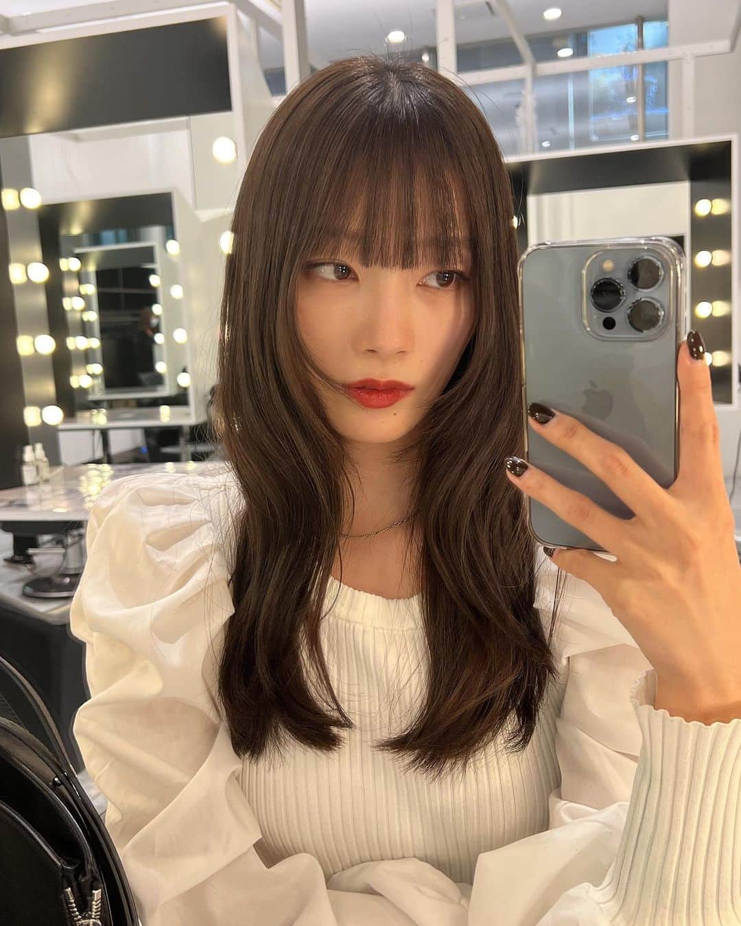 江田友莉亜のインスタグラム：「hair cut✂︎ @inomataakiko」