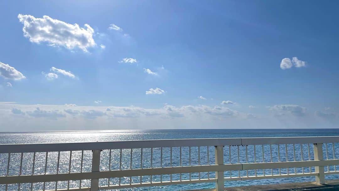 生田佳那さんのインスタグラム写真 - (生田佳那Instagram)「はじめての旅🌴  #与那覇前浜ビーチ #宮古島 #海 #子連れ旅行 #沖縄旅行 #子連れ宮古島 #子連れ新婚旅行 #男の子ママ #1歳 #1歳6ヶ月 ＃1歳半 #沖縄」11月23日 22時49分 - ikutakana