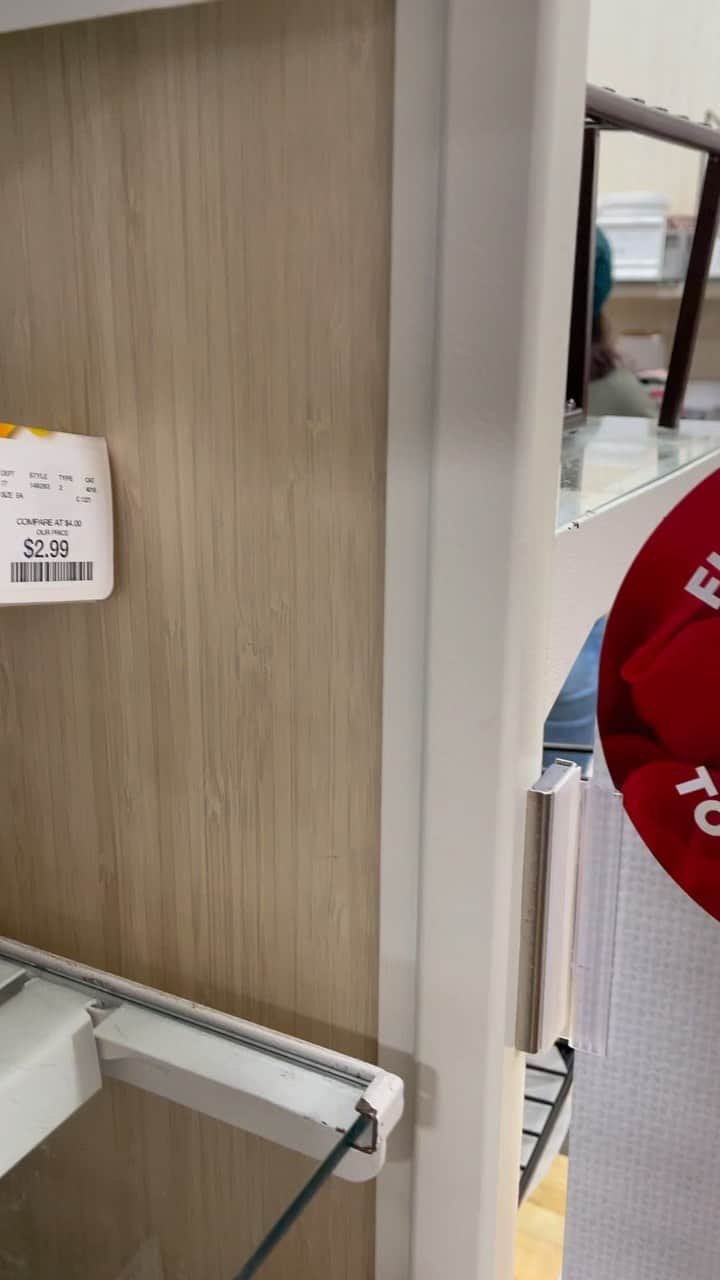 スコット・フォーリーのインスタグラム：「#homegoods. @themeanchick」
