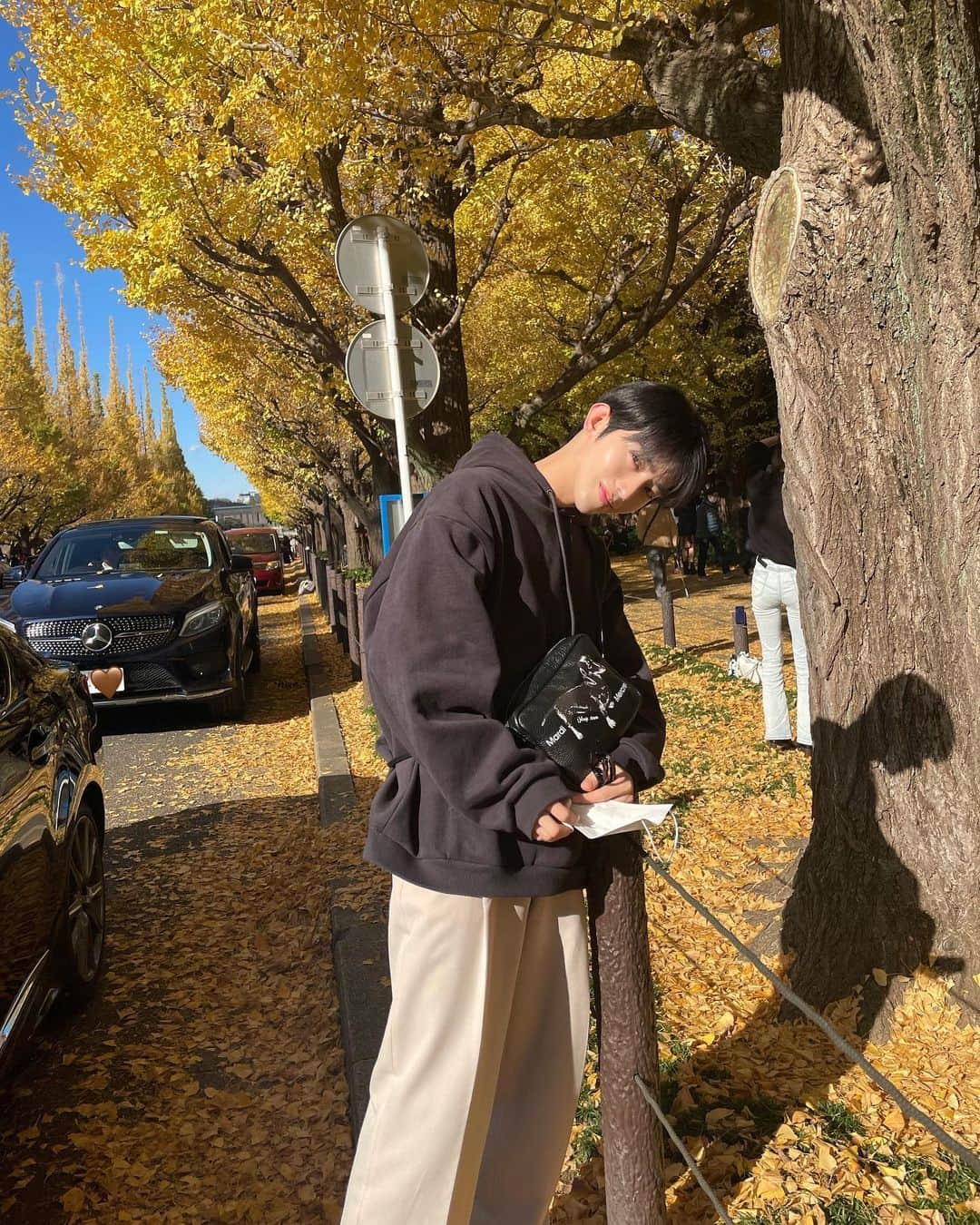 中谷日向さんのインスタグラム写真 - (中谷日向Instagram)「秋が1番好きやなあ☺︎🍂 だんだん寒くなって冬になっていく🍃」11月24日 19時15分 - nakatanihyuga