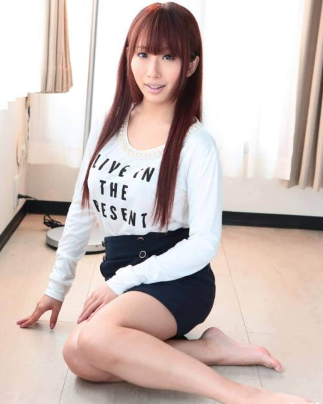 美咲結衣 AV にょにょ（グラドルやAV女優を応援する垢）さんのインスタグラム写真 - (にょにょ（グラドルやAV女優を応援する垢）Instagram)「#美咲結衣  ちゃん 11月24日のお誕生日おめでとう(・ω・)ノ🌴🎇🎆🎉🎂🎁🎉🎈 . . . #YuiMisaki」11月24日 19時31分 -  nyonyo_000