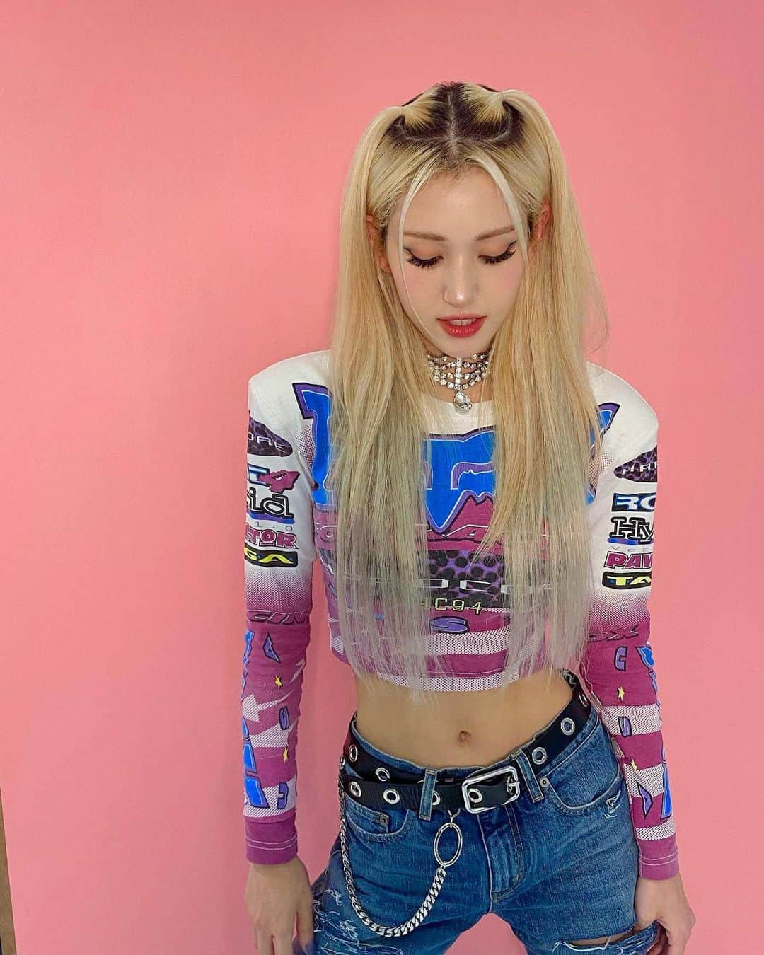 ソミさんのインスタグラム写真 - (ソミInstagram)「Loved this outfit 💜💗💙 수요일은 핑크색이 어울려 Have a pink Wednesday」11月24日 11時18分 - somsomi0309