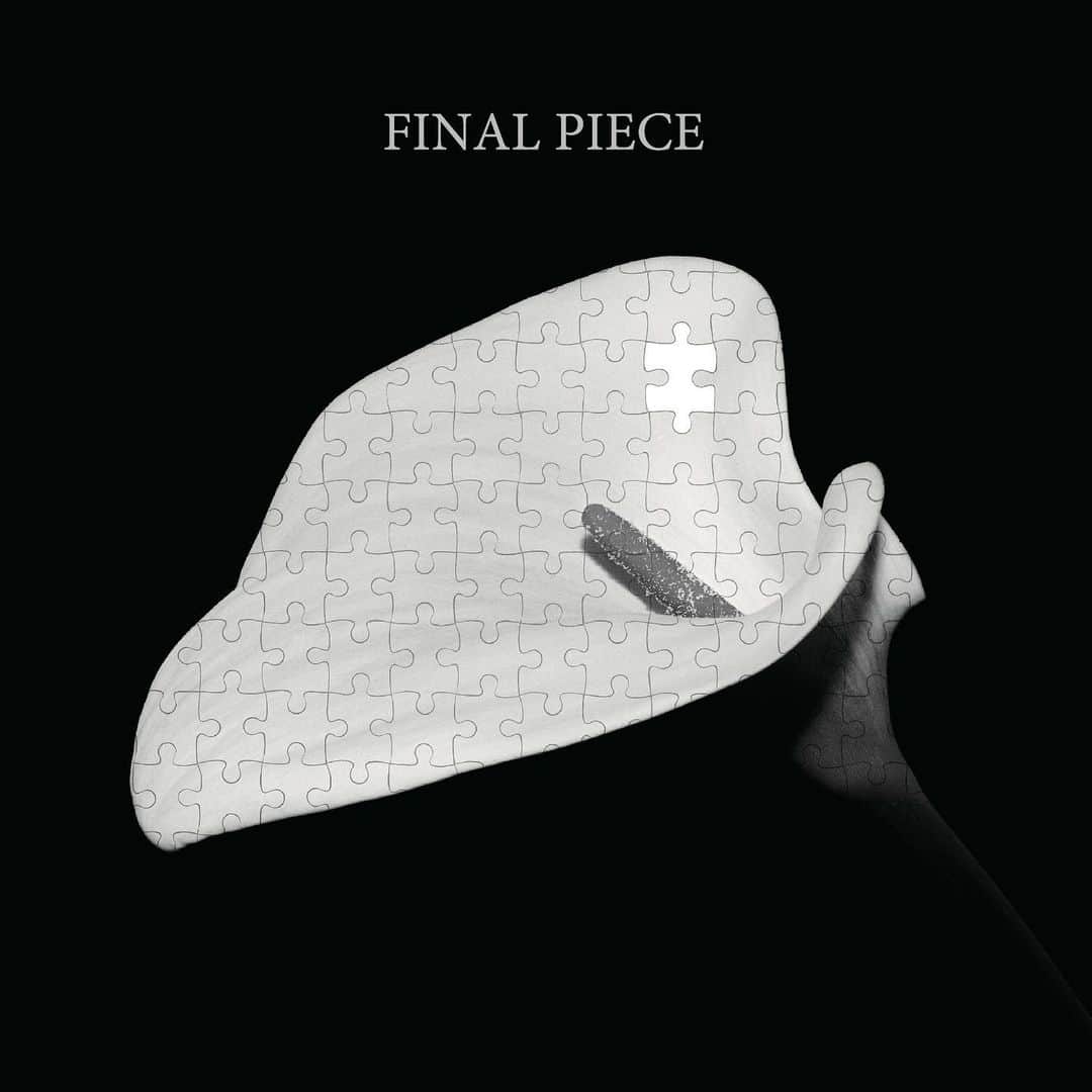 Hydeのインスタグラム：「NOW ON SALE!  #HYDE #FINALPIECE」