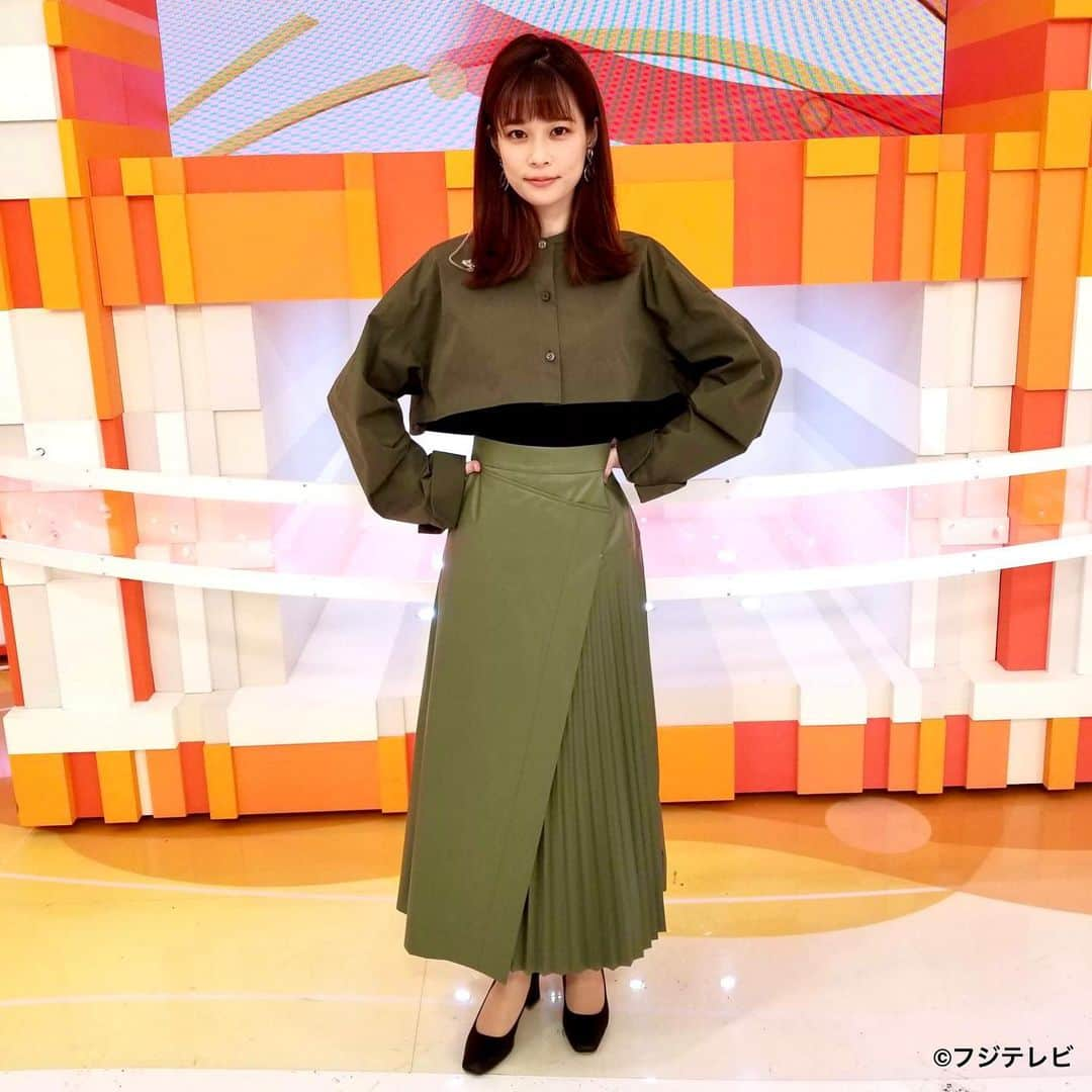 フジテレビ「めざましテレビ」さんのインスタグラム写真 - (フジテレビ「めざましテレビ」Instagram)「めざましじゃんけんで 餃子の話をしたので、オンエア終わりにみんなで 餃子ポーズをしました🥟  個性が出ますね🤣  今日も寒いので あたたかいものが食べたくなりますね😋  #めざましテレビ #鈴木唯」11月24日 14時53分 - mezamashi.tv