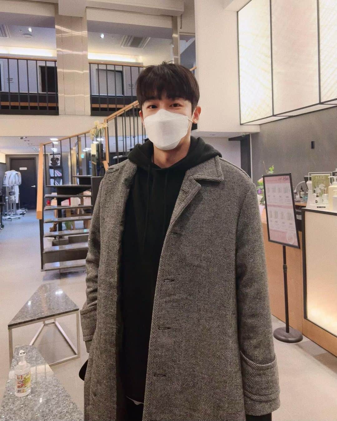 チン・イハンのインスタグラム：「#👶🏻」