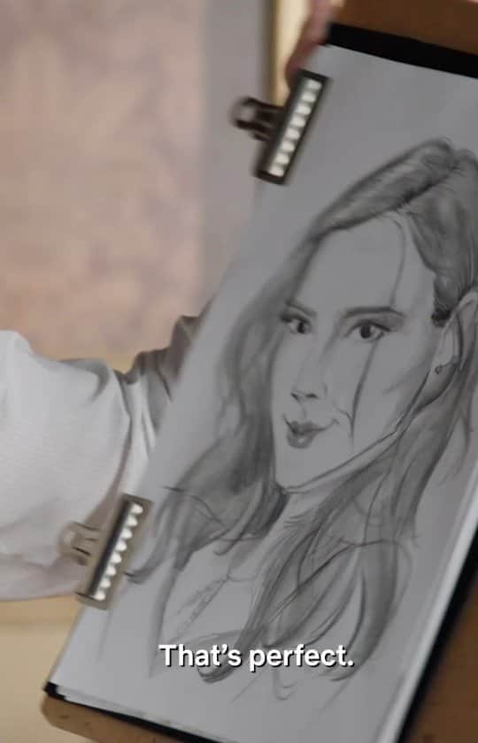 のインスタグラム：「"She looks like Cleopatra and a graceful swan made love and ended up on the cover of Vogue"  well, thank you guys 😁 watch @vancityreynolds , @therock and myself try to describe each other to a forensic sketch artist #RedNotice @netflixfilm」