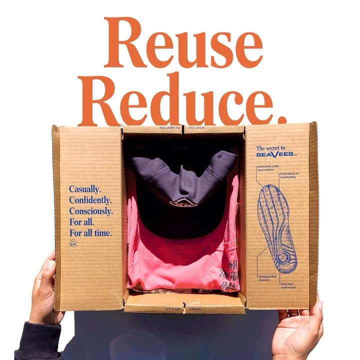 シービーズのインスタグラム：「As you head into gifting prep this holiday season, we encourage you to gift thoughtfully by cutting down on waste and repurposing your used SeaVees boxes! 🎁   You might recall our shoe boxes got a new look this year when we made the switch to Ship in Own Container boxes, reducing paper usage by 40%. We also incorporated other responsible packaging elements like soy-based ink, water-activated shipping tape, no glue and cardboard made from 100% post-consumer recycled materials.   Need inspiration on what to include in the box? Tap our link in bio to peruse our Gift Guide featuring hats, tees, socks, classic styles and so much more.  #letsgetcasual」