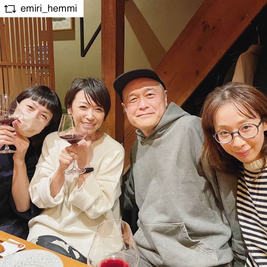 加藤紀子のインスタグラム：「やっとやっと、辺見えみりちゃん　@emiri_hemmi を、 ご案内したい場所や人がいっぱいの鹿児島に🥰  クラフトイベント　@ash_designcraft 巡りから、 充実の滞在をさせていただきます！  楽しみがすぎる🔥」