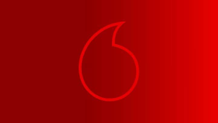 Ambra Angioliniのインスタグラム：「Non è un buongiorno #ottosudieci #serie #fondazionevodafoneitalia #tiktok #25novembre @vodafonefoundation @vodafoneit  @gra69 @susanna_ausoni @lucacianciolo grazie」