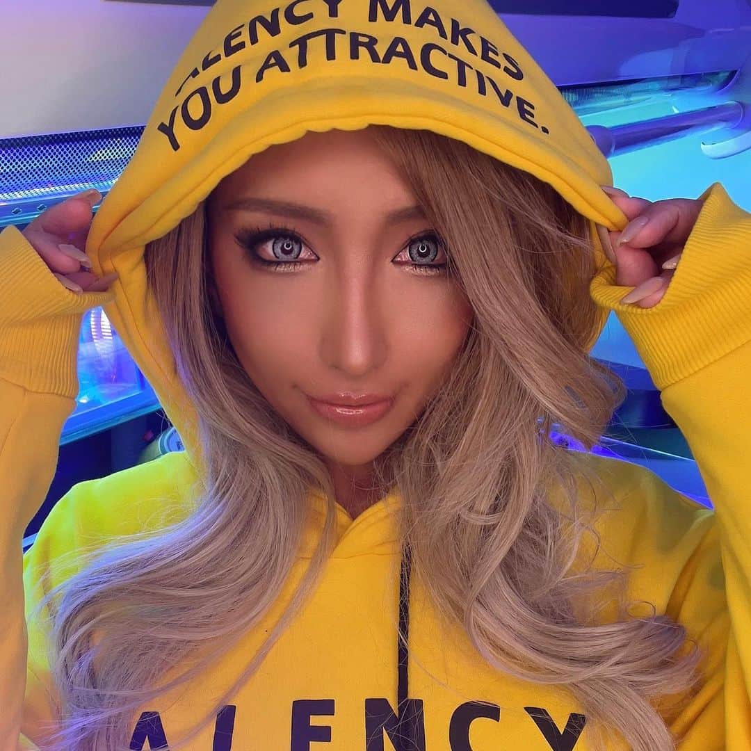 nonさんのインスタグラム写真 (nonInstagram)「ALENCYのフォトコンテスト企画で新作フーディーを一足早く着させていただき