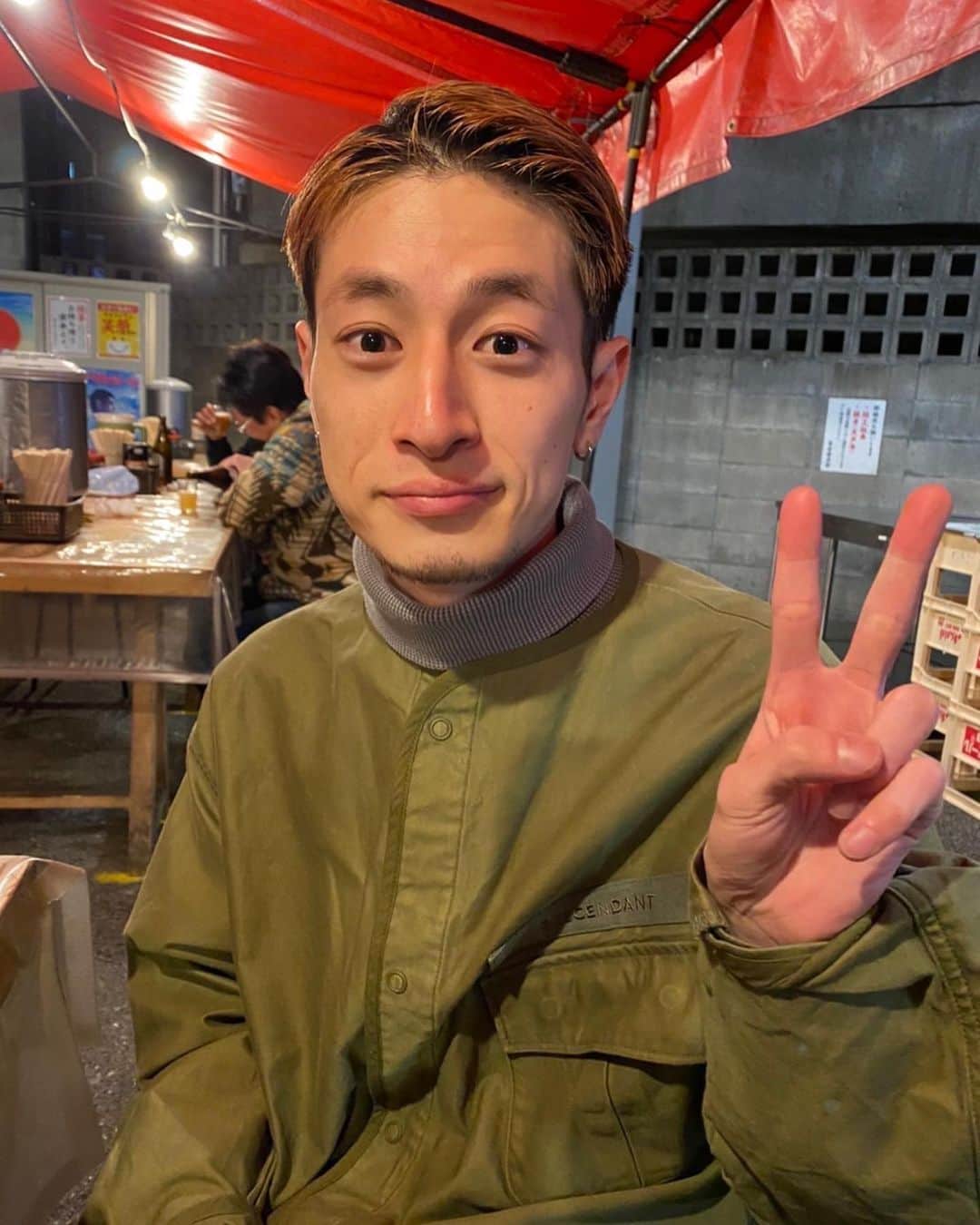 くぎけんのインスタグラム：「高知県飯がうめぇー 久々のソロ写真でーす👍」