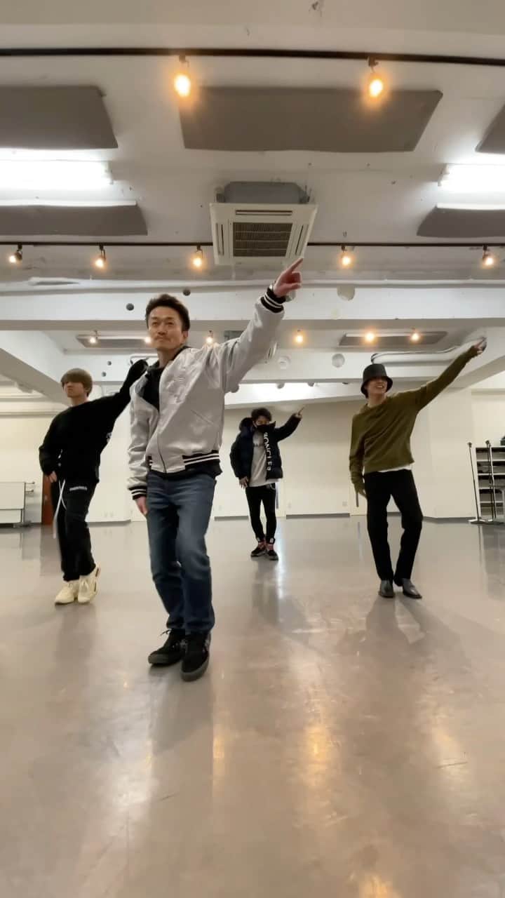 和田颯のインスタグラム：「🕺🕺🕺🕺 Da-iCEクルーはダンス上手すぎる人多すぎる😂 #超チルなロッカー #踊ってみた」