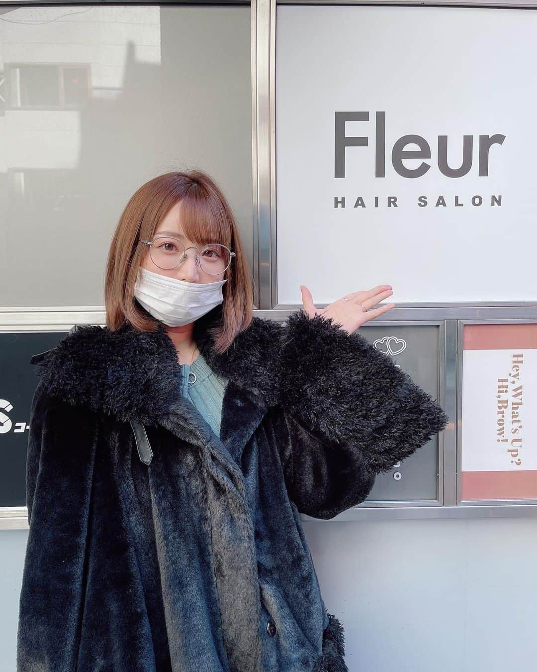 天使もえさんのインスタグラム写真 - (天使もえInstagram)「デビューからお世話になっている藤田さん(@fleur_fujita )がサロンをオープンしたと聞いて✂️  色々なところに行っちゃうけどいつも藤田さんで落ち着く…笑  オフの日にまったりできる素敵な場所でした😌✨  #fleur #hairsalon #hair #salon #open」11月26日 23時46分 - amatsuka.moe