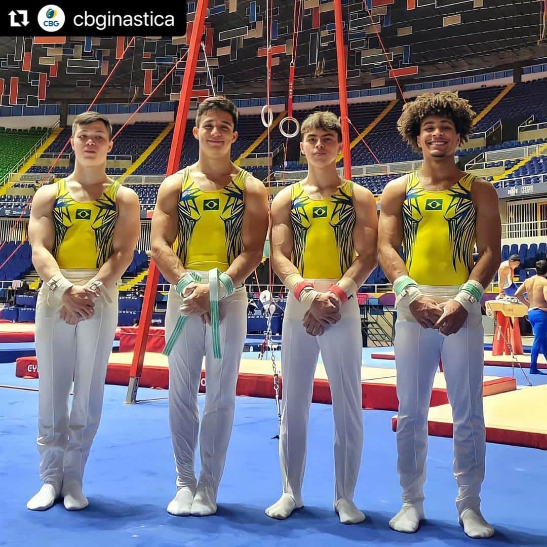 アルトゥール・オヤカワ・マリアノのインスタグラム：「Vamo que vamo que hoje começa!  #Repost @cbginastica with @make_repost ・・・ Treino de pódio foi, hein?! ☑️ Nossa Seleção de Ginástica Artística Masculina Juvenil está preparadíssima para estrear nos Jogos Pan-Americanos @calivalle2021 🇨🇴  ▶️ E oh, nossos meninos competem as classificatórias na próxima sexta, dia 26, a partir das 19:30h (horário de Brasília)! O Canal Olímpico do Brasil transmite! ✅  Vamos com TUDO, time! 🇧🇷🇧🇷🇧🇷 . . #LoteriasCAIXA @loteriascaixaoficial #PreventSenior #Estacio @preventsenior @newon.oficial #TodoXvos #CaliValle2021  #Cali2021 #TimeBrasilemCali」