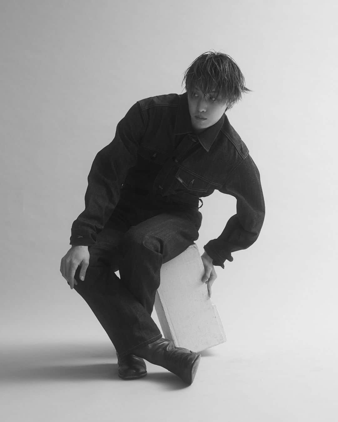 堀夏喜のインスタグラム：「@exile_magazine」