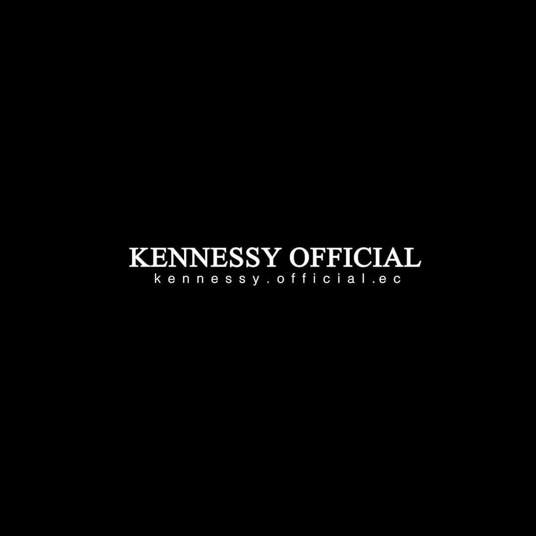 KENNY-Gさんのインスタグラム写真 - (KENNY-GInstagram)「本日渋谷Queen Bee Nightでライブ💙 @rlounge_tokyo  #kennyg #kennessy」11月27日 12時59分 - kenny23p