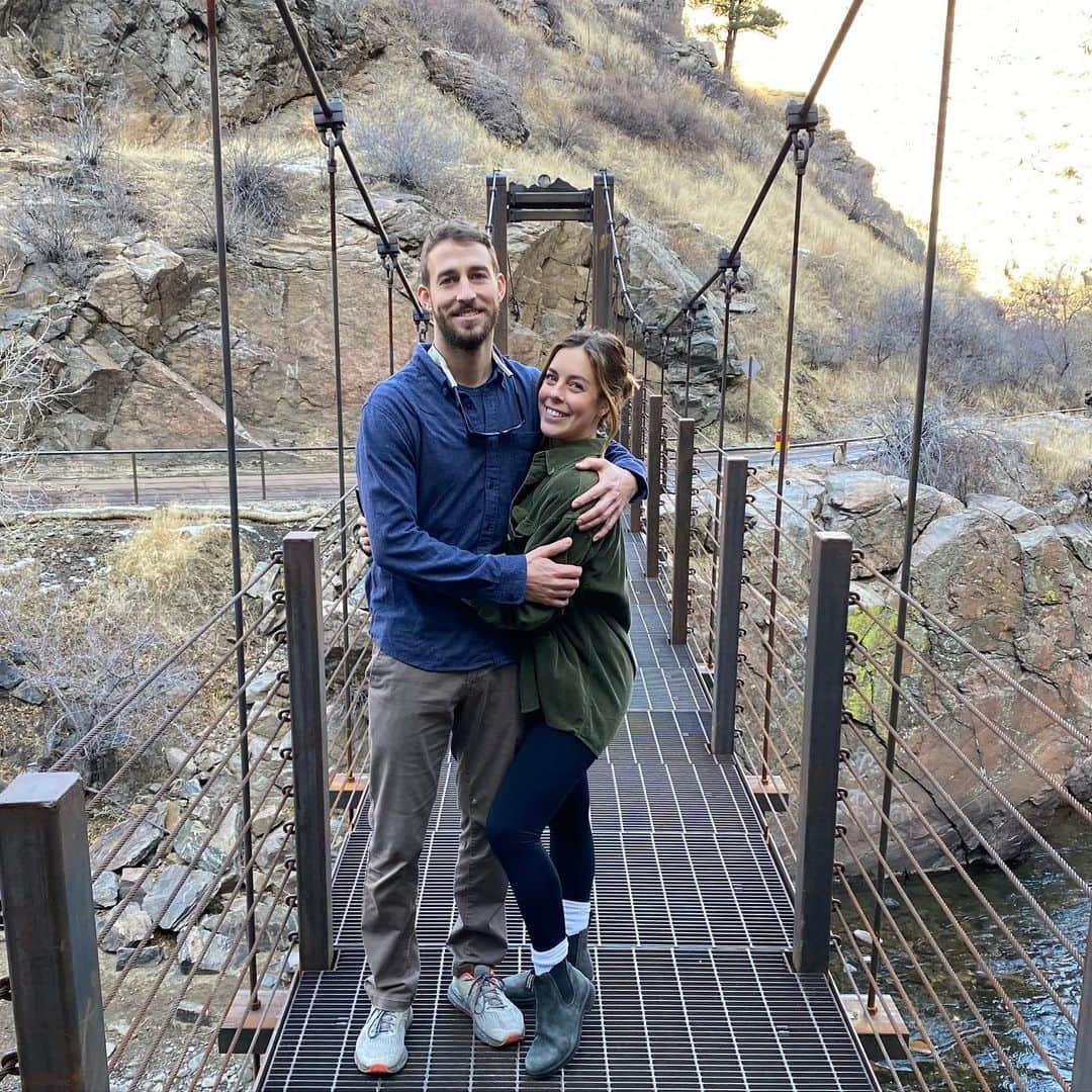 アシュリー・ワグナーのインスタグラム：「Golden, CO ✨」