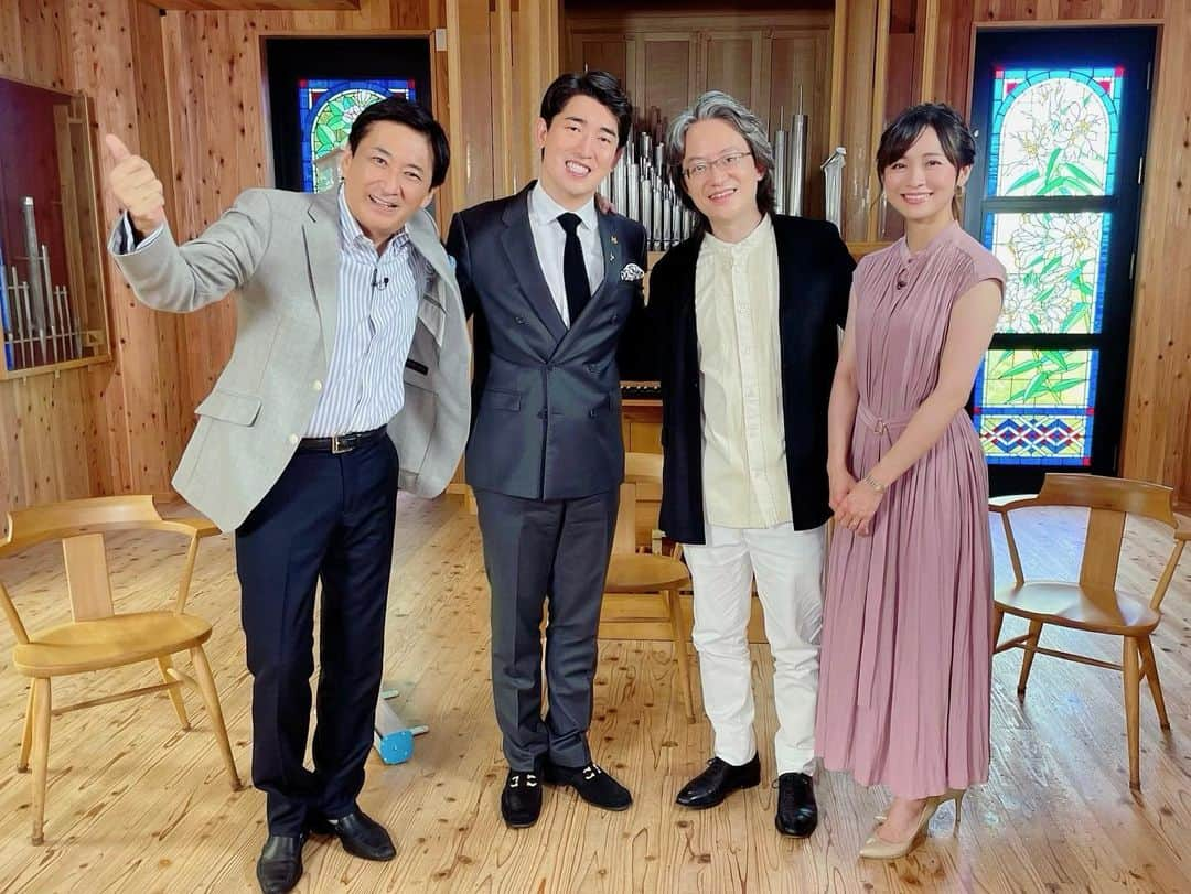 繁田美貴さんのインスタグラム写真 - (繁田美貴Instagram)「*＊ 『エンター・ザ・ミュージック』 始まってます！ #原田慶太楼 さん #鈴木優人 さん、そして #藤岡幸夫 さん。 #3人の指揮者 による #指揮者 対談！ #キャラクター も #楽譜 や曲のとらえ方も #個性豊か で面白かったです🤗 #BSテレ東  #毎週土曜 08:30〜 #エンターザミュージック」11月27日 8時35分 - handa_miki