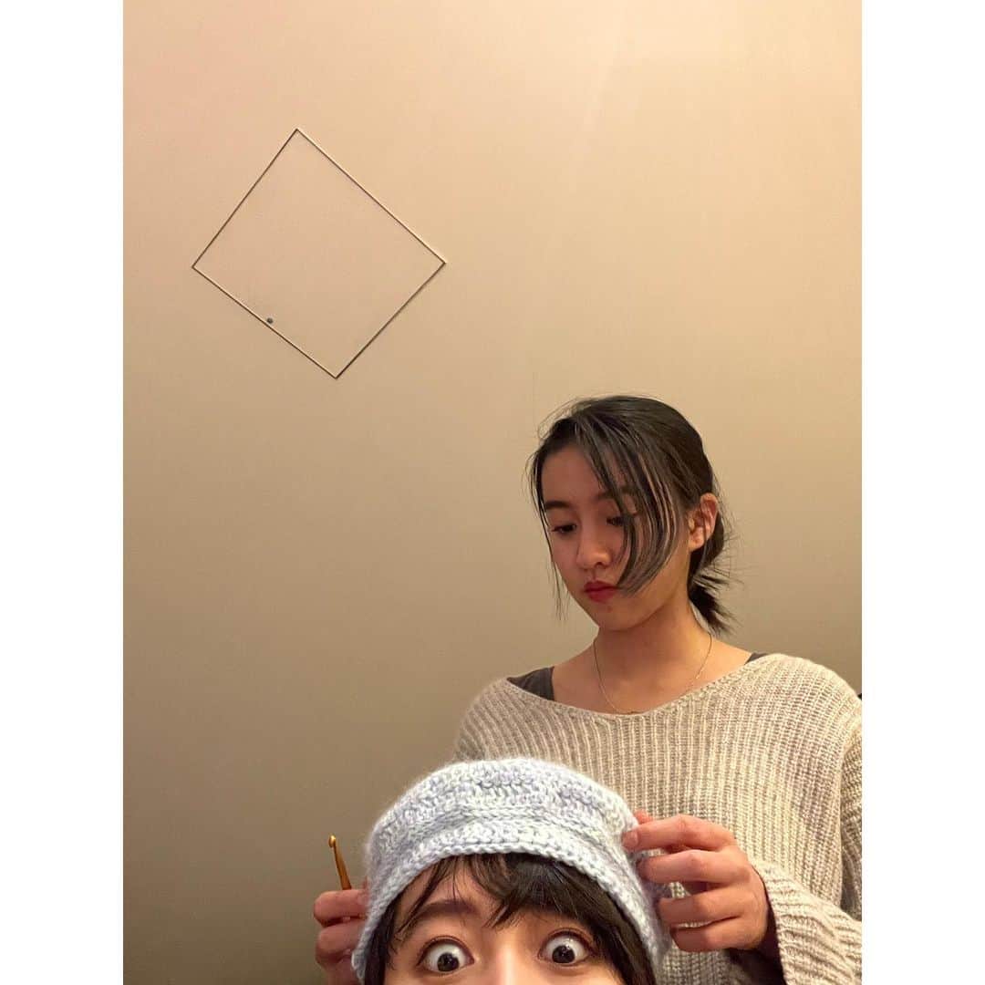 木村心美さんのインスタグラム写真 - (木村心美Instagram)「空の模様を見るのが最近の楽しみです。 妹が私に帽子を作ってくれました。ウレチーねー。」11月27日 10時38分 - cocomi_553_official