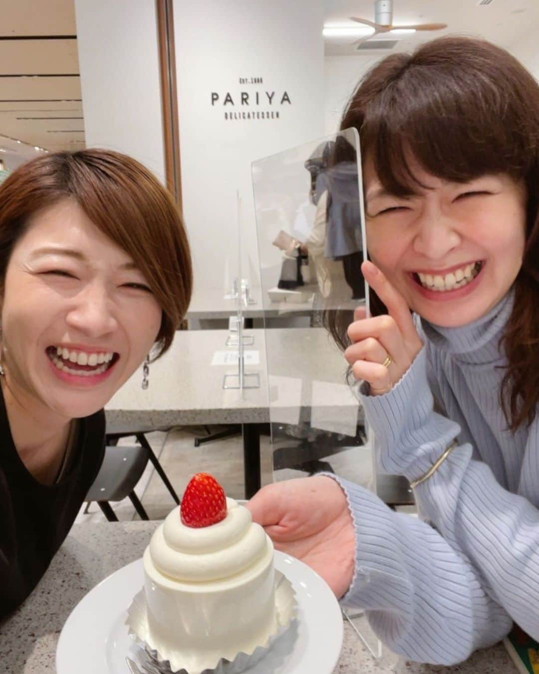 木村沙織さんのインスタグラム写真 - (木村沙織Instagram)「. 念願のPARIYA🍰 . . #pariya」11月27日 21時39分 - saoriiiii819